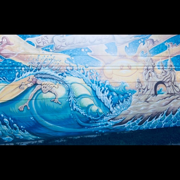 Meet your Posher, Najeé - Picture 2 of 6